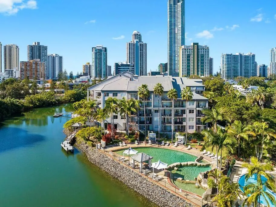 Serenity In Surfers Paradise 골드코스트