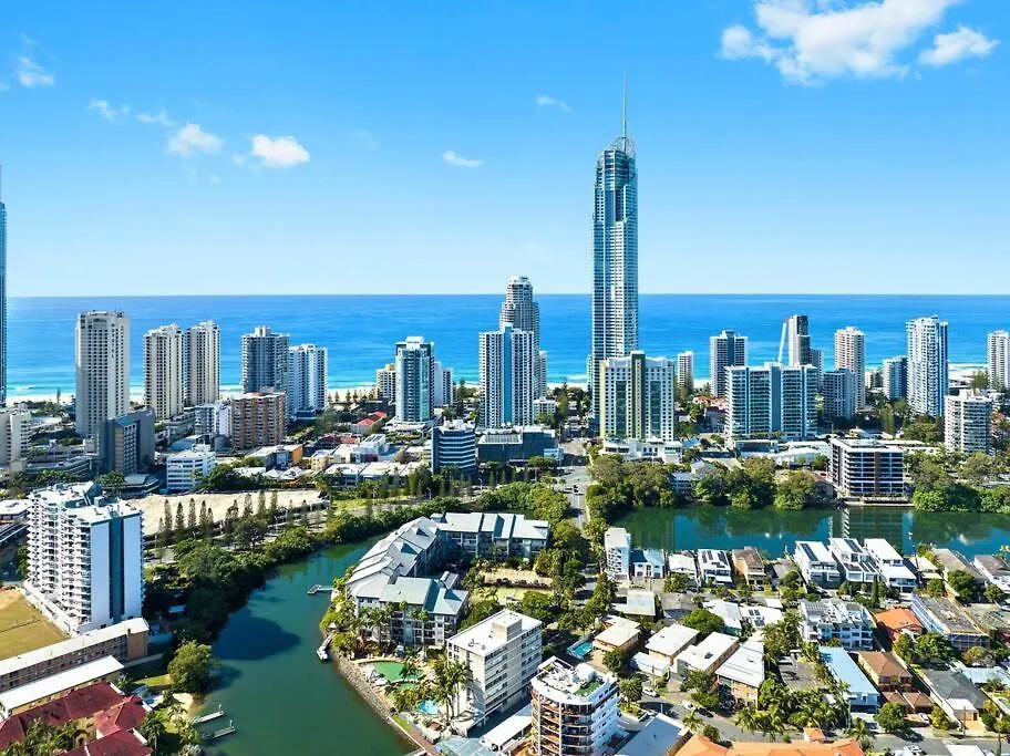 아파트 Serenity In Surfers Paradise 골드코스트